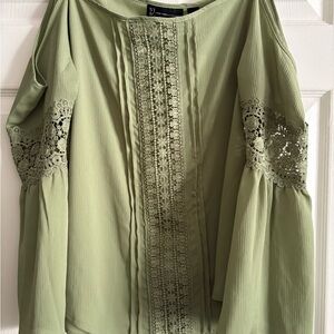 Women's Green Lace Detail Top